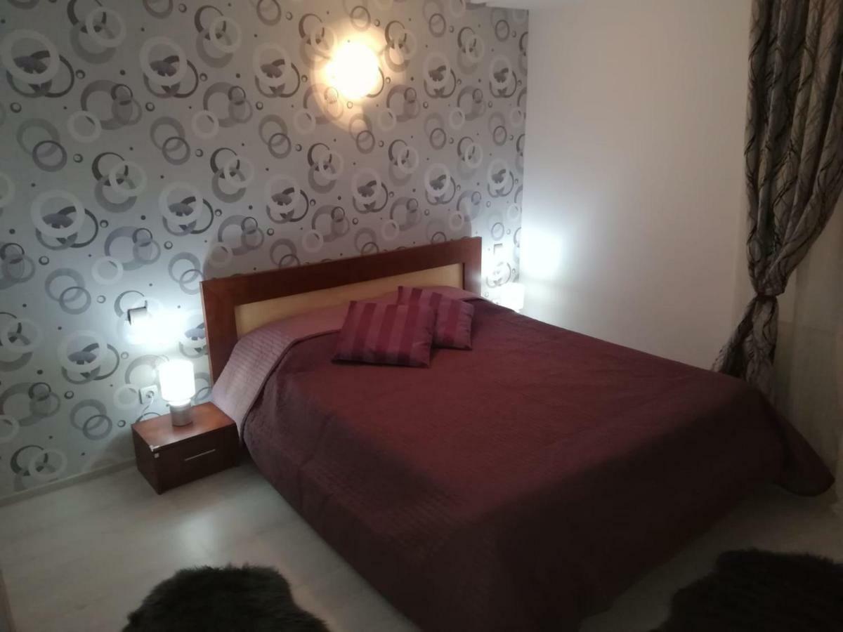 Paradise Apartament Braşov Buitenkant foto