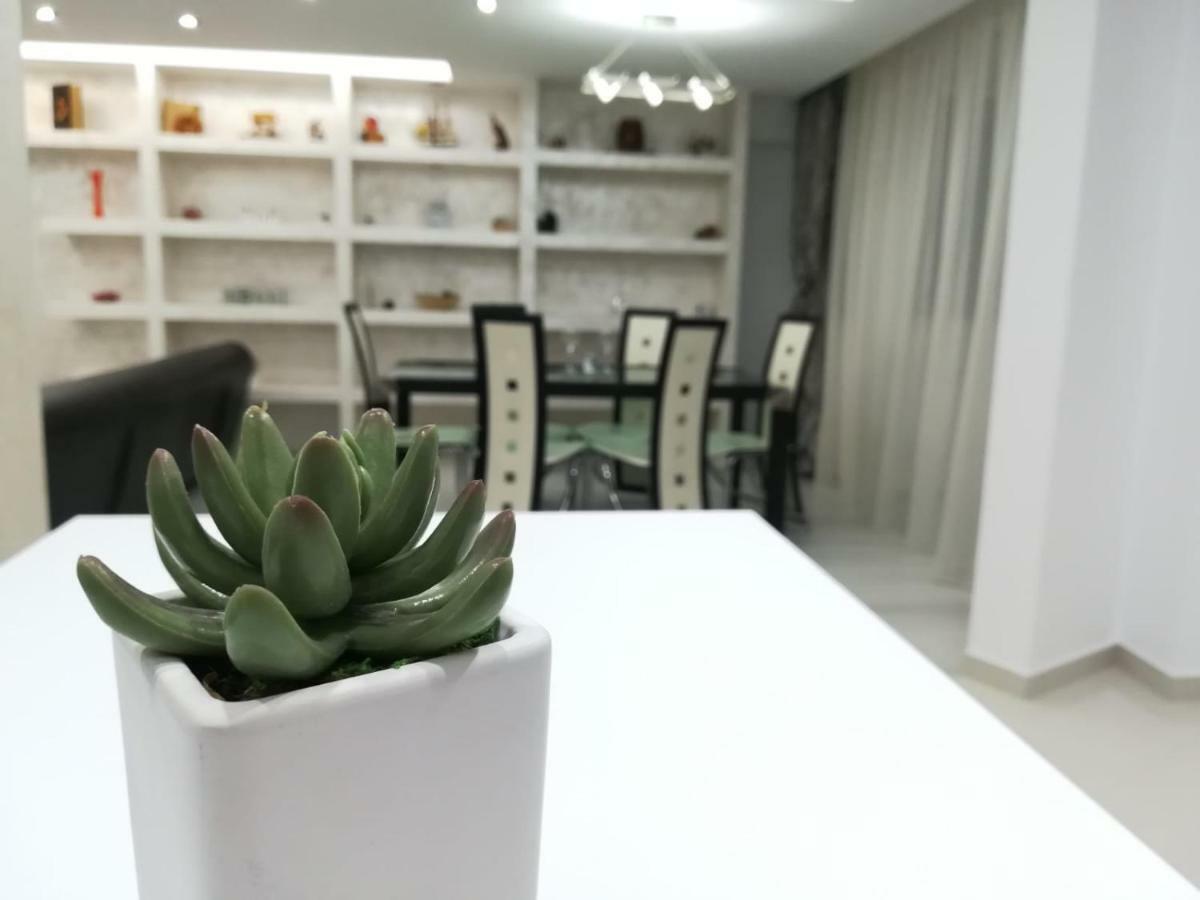 Paradise Apartament Braşov Buitenkant foto