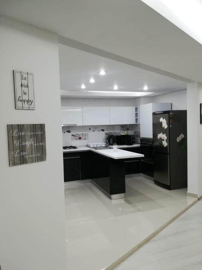 Paradise Apartament Braşov Buitenkant foto