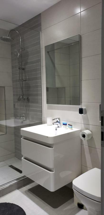 Paradise Apartament Braşov Buitenkant foto